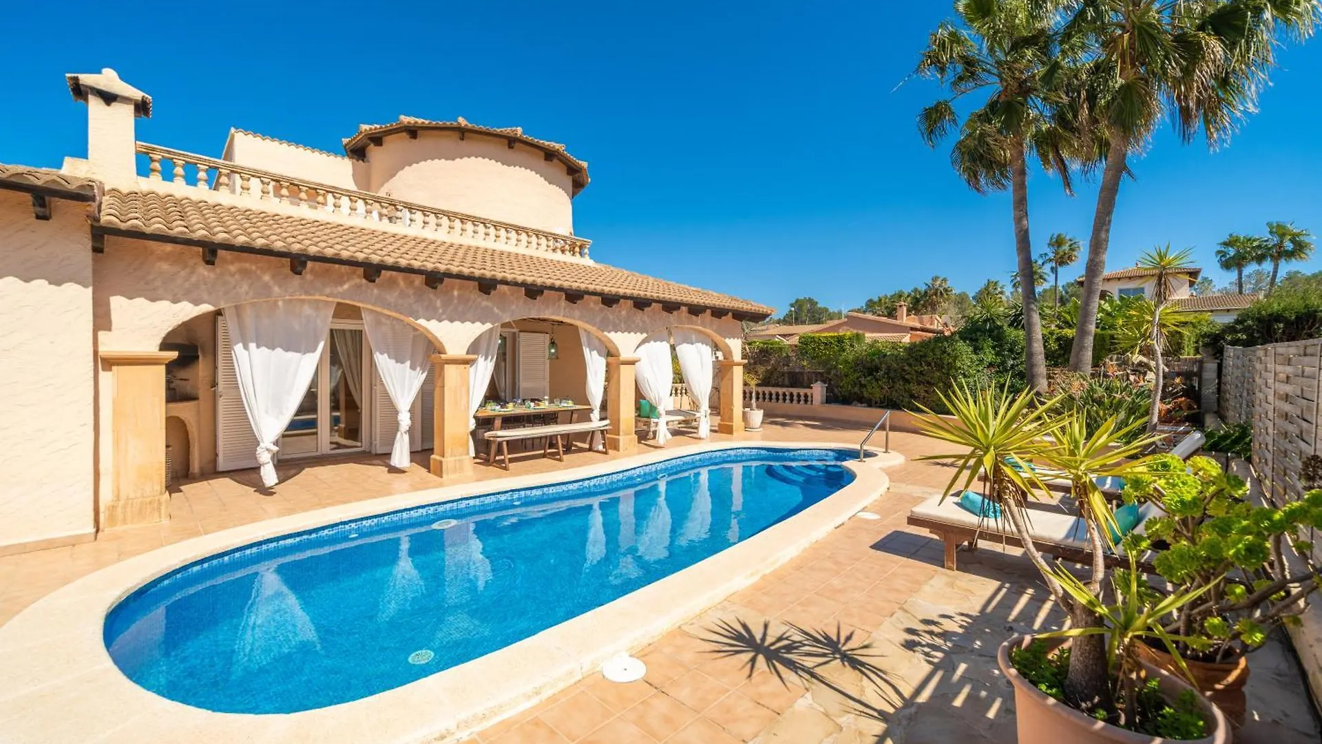 Villa Son Serra, Pool And Chill Out Close To The Beach Son Serra de Marina Spain